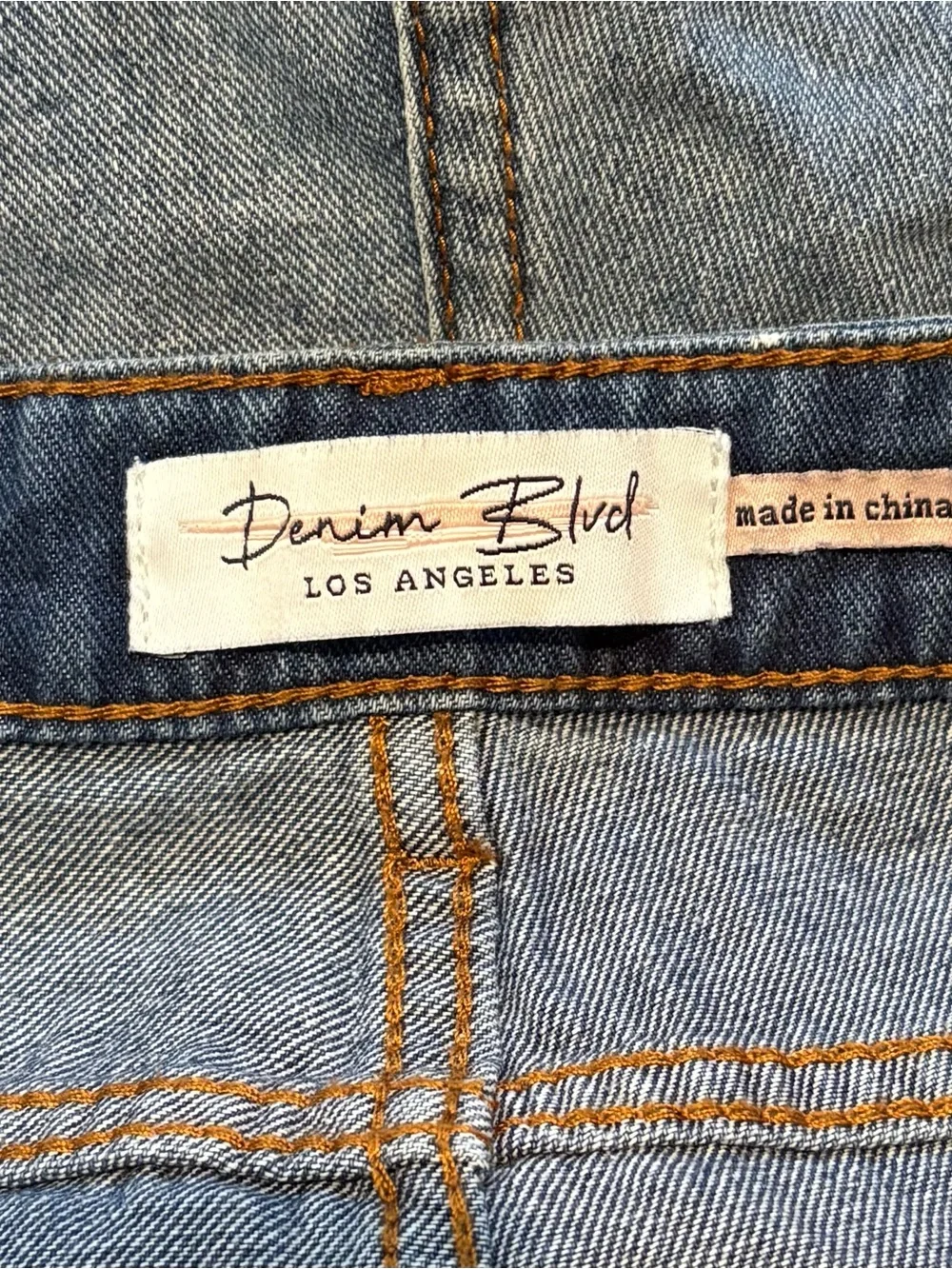 Denim Blvd Los Angeles Distressed Cut Off Denim Shorts Blue Mid Rise L